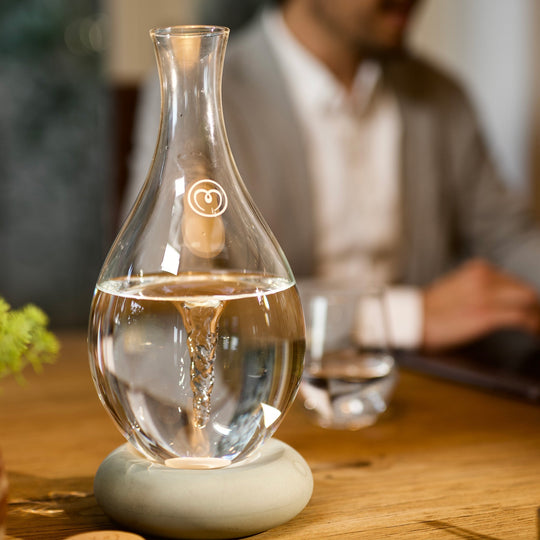 MAYU Swirl Carafe - Mayu Water